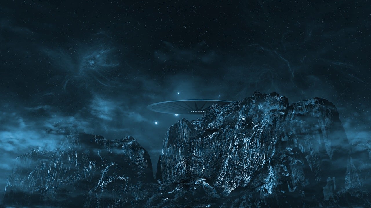 ufo mountains fantasy fog cosmos 1265186