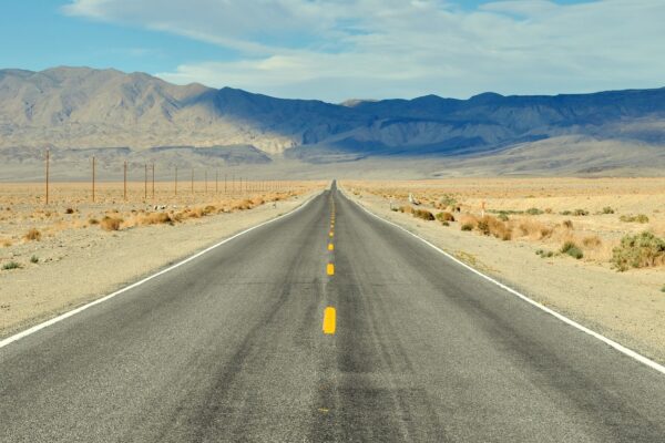 road death valley usa desert 989267