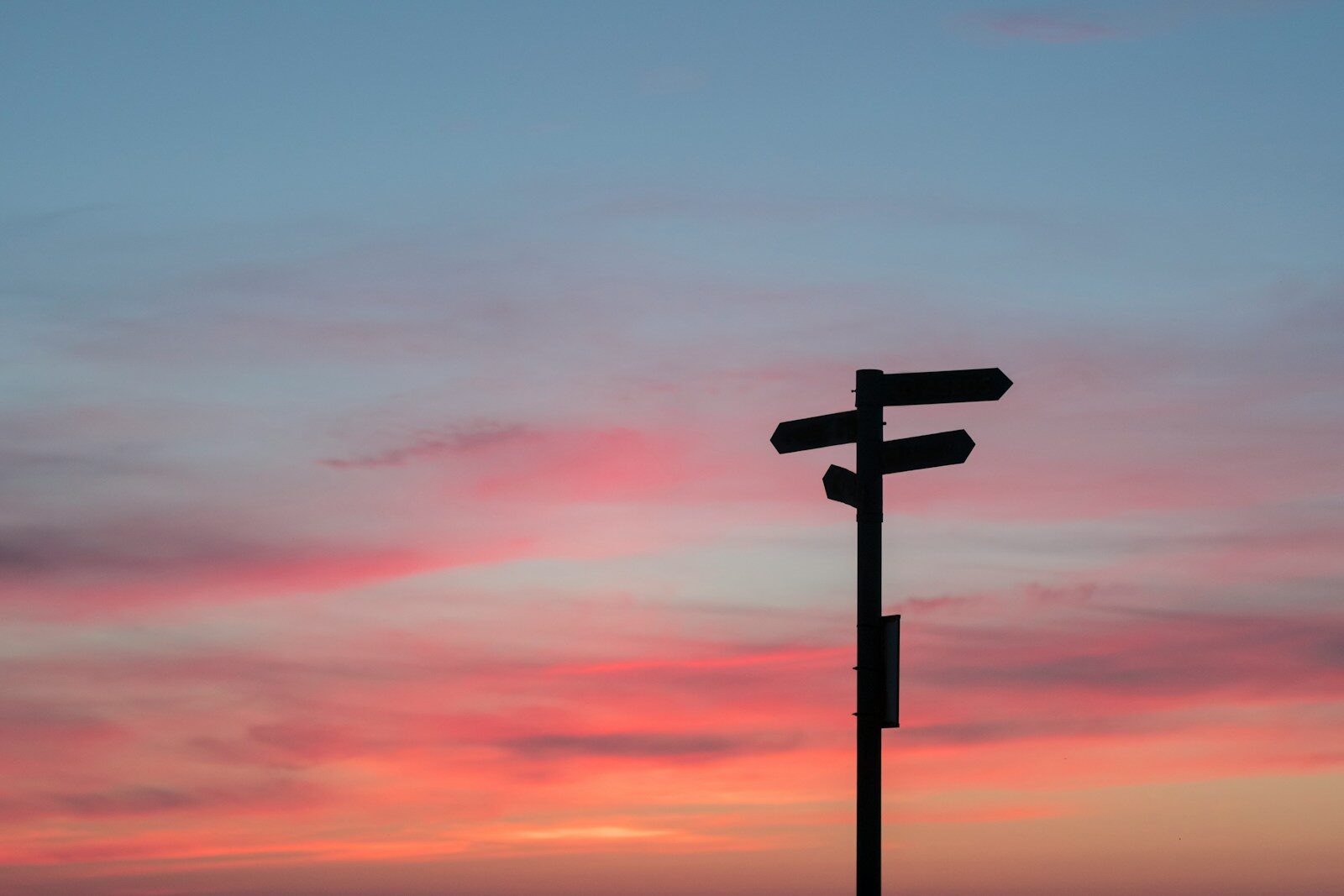 Read more about the article Change Synonym: Finding the Right Word for Every Context