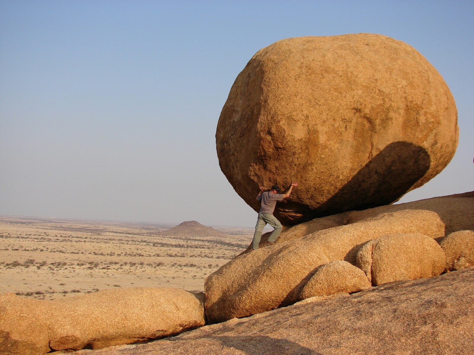 Read more about the article What Does Strong Mean? Synonyms for Different Kinds of Strength